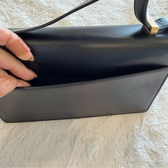 Saint Laurent Black Boston shoulder bag - Picture 10 of 14